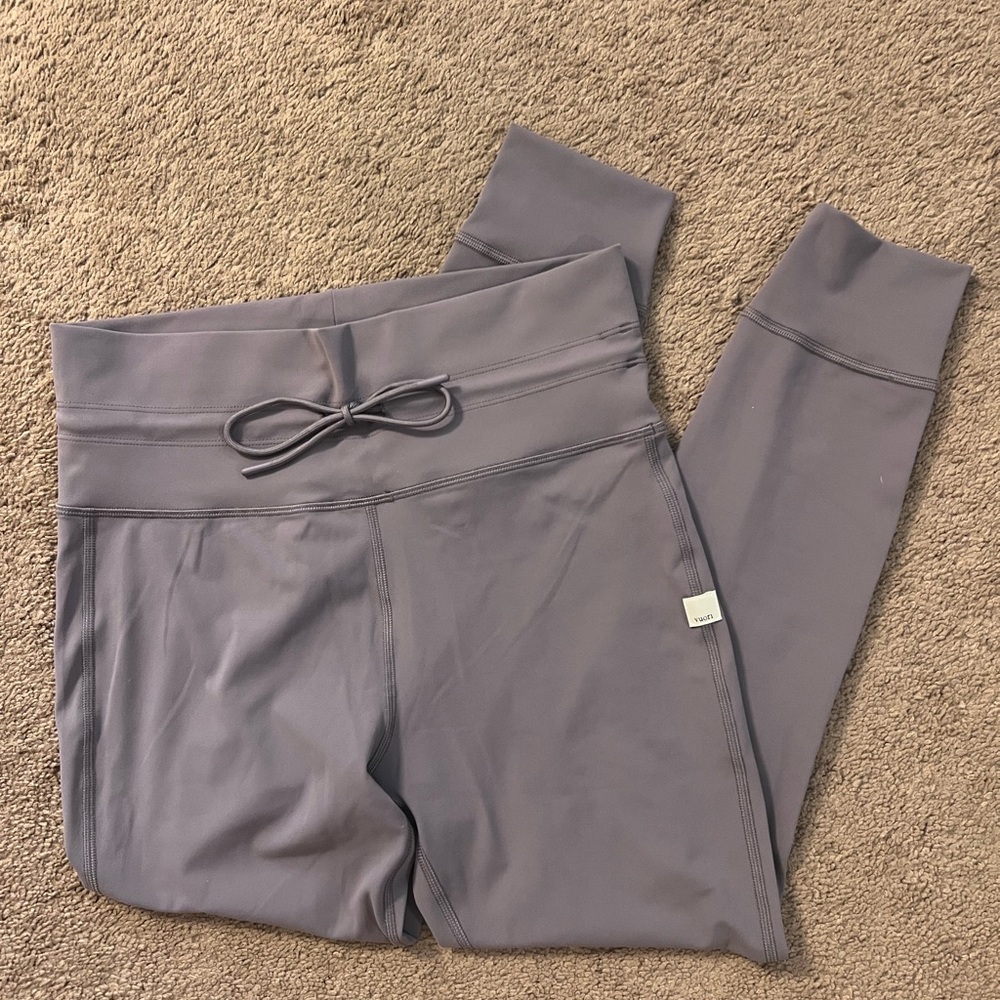 Vuori Women's Gray Leggings